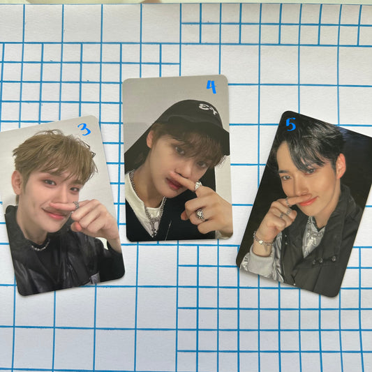 ZB1 Photocards